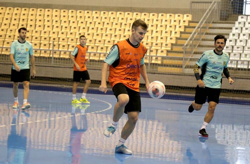  Jaraguá Futsal busca a primeira vitória no Estadual