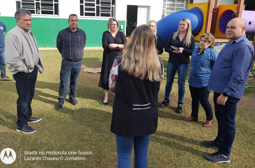  Mais uma ordem de serviço na Educação