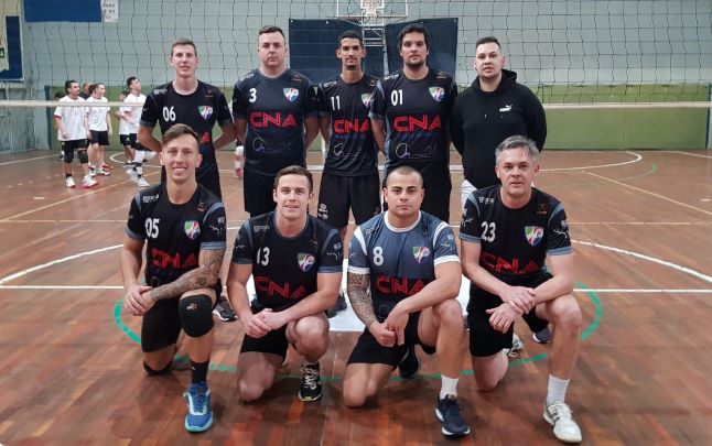  VOLEIBOL: Equipe Amigos do Vôlei garante o Bi