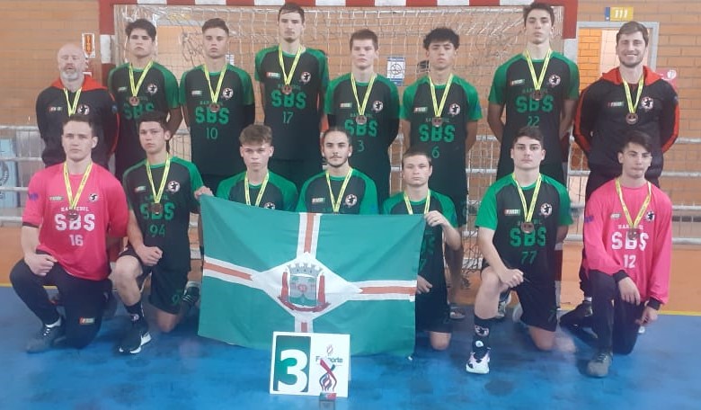  Handebol perdeu para os grandes, mas está na fase estadual dos Joguinhos Abertos