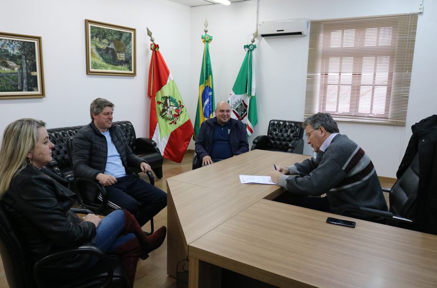  Criado cargo de Coordenador Educacional para a rede Municipal de São Bento do Sul