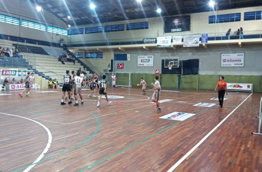  São Bento vence no estadual de Basquete