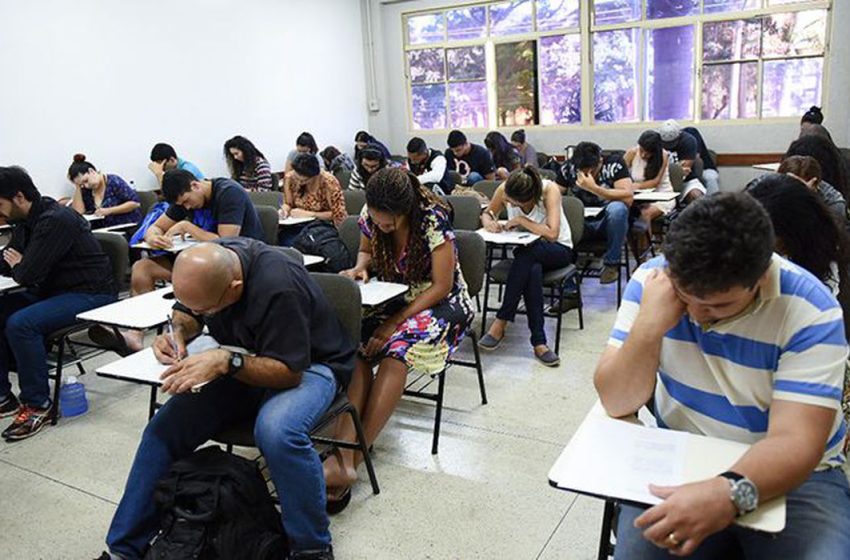  Encceja abre inscrições para prova de certificação dos ensinos fundamental e médio