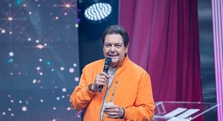  Faustão aguarda transplante de coração na fila do SUS