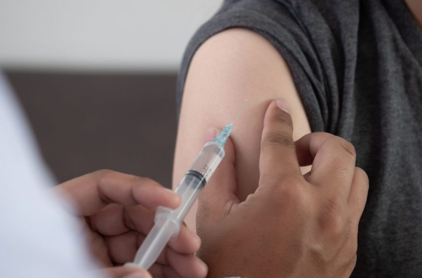  SC antecipa campanha de vacinação contra a gripe; veja datas e quem pode se imunizar