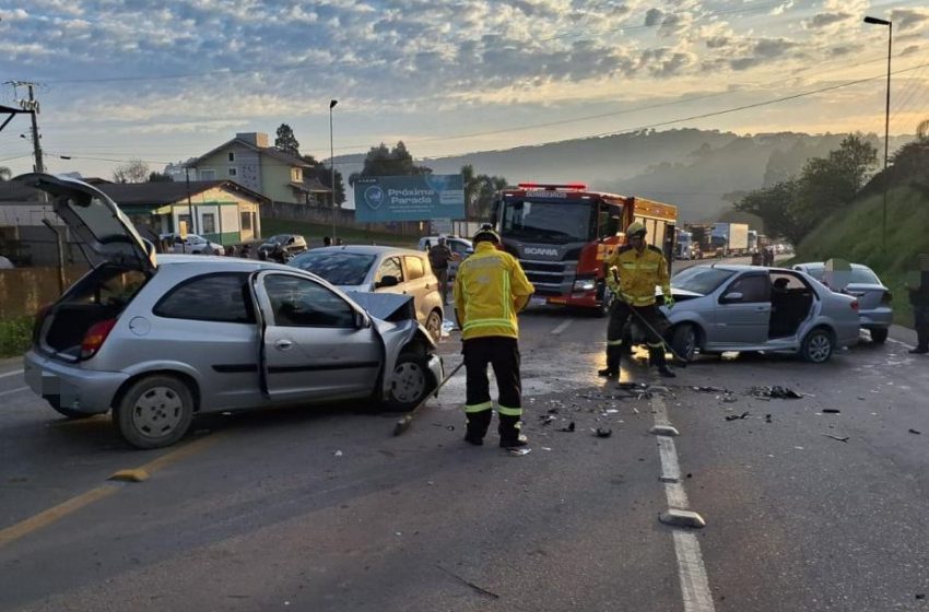  Acidente na manhã de sábado deixa mulher morta na SC-418