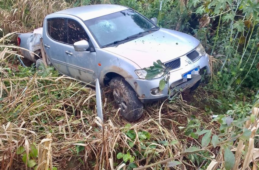  Saída de pista deixa uma pessoa ferida