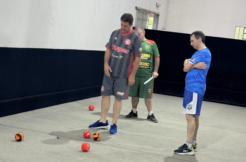  Bocha decide vaga para semifinal