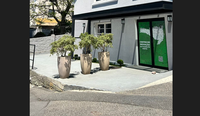  Edital para bolsas do Centro de Inovação