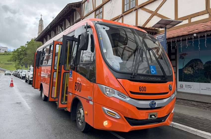  Ônibus novos começam a ser entregues