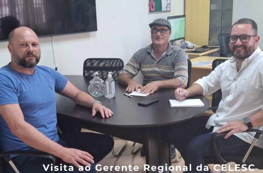  Vereador visitou gerência regional da Celesc